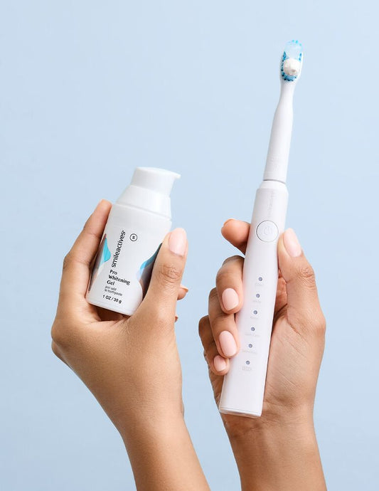 What's Better, Teeth Whitening Strips or Gel?